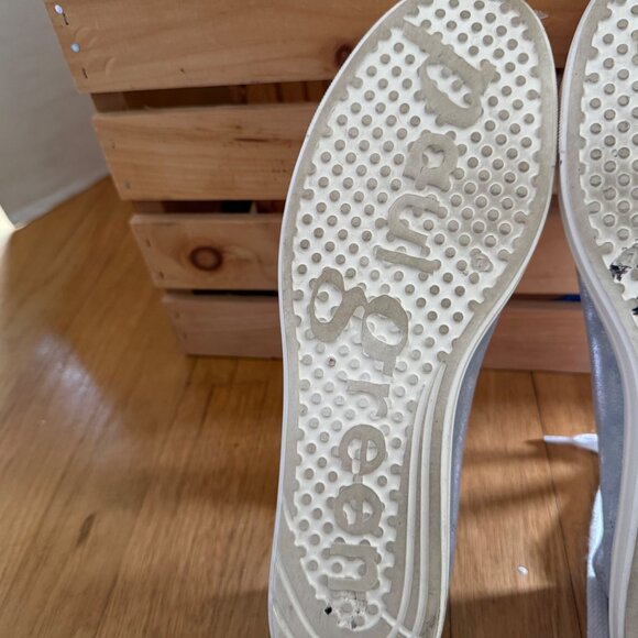 Paul Green Size 7 Womens Tamara Mineral Antic Bluish Gray Metallic Sneaker - Picture 15 of 16